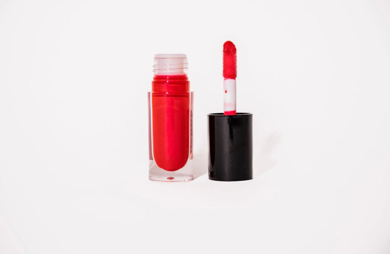 FOXY | LIP GLOSS | PIGMENTED DREAMS COLLECTION
